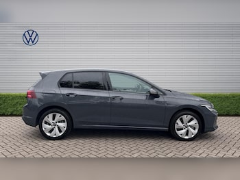 Used Volkswagen Golf 2025 for sale - 79098037: Photo