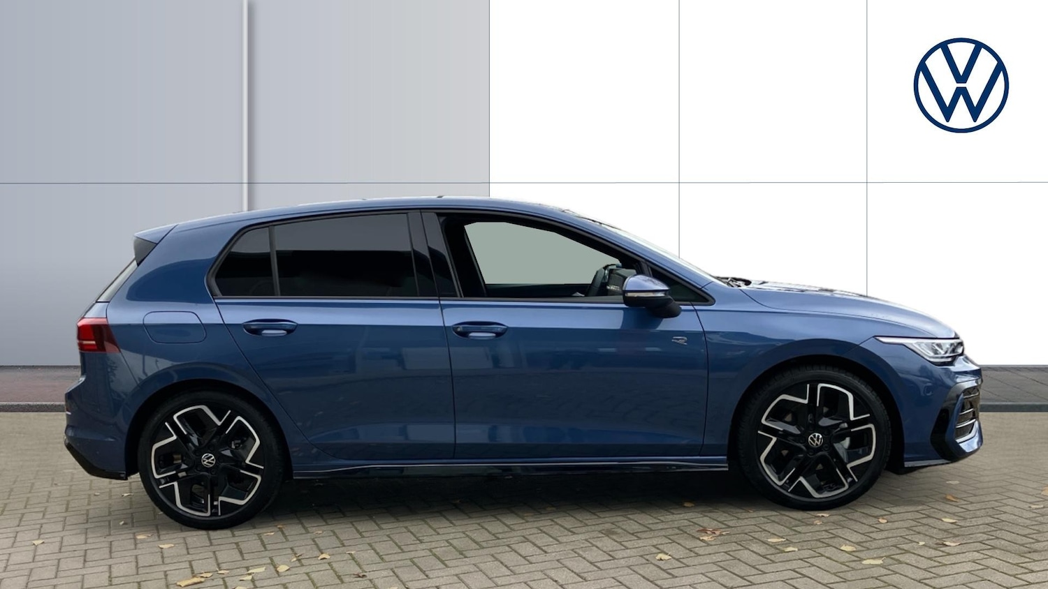 Used Volkswagen Golf 2025 for sale - 76422240: Photo 4