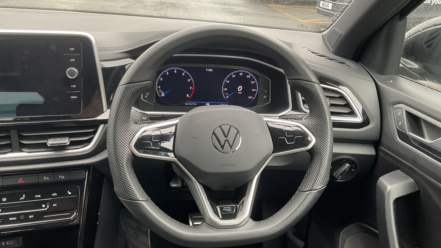 Used Volkswagen T-Roc 2023 for sale - 78025924: Photo 10