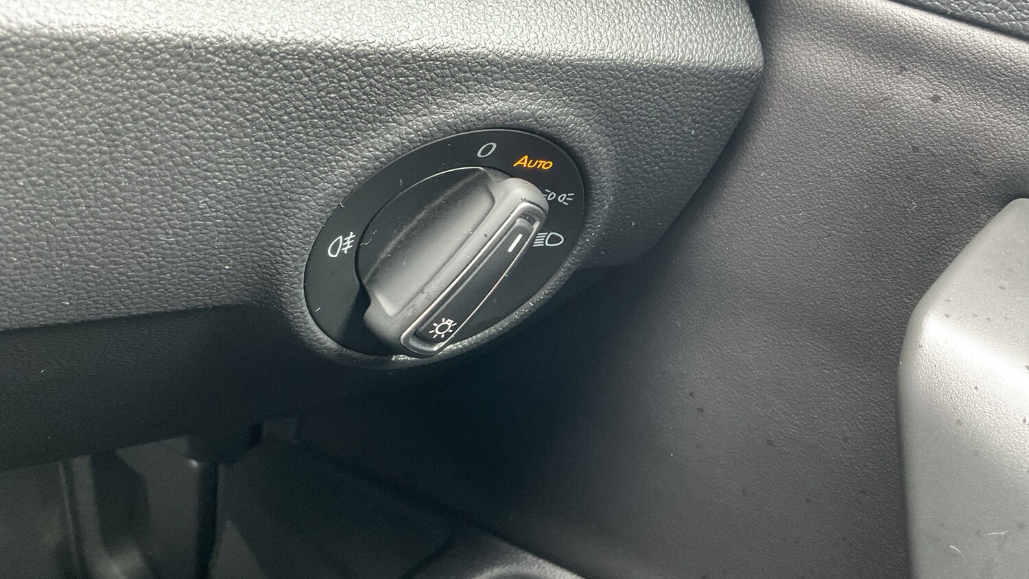 Used Volkswagen T-Roc 2023 for sale - 78025924: Photo 22