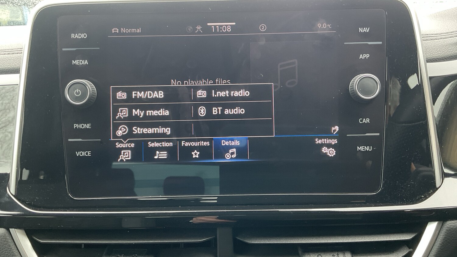 Used Volkswagen T-Roc 2023 for sale - 78025924: Photo 29