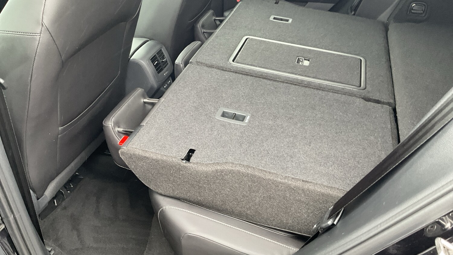 Used Volkswagen T-Roc 2023 for sale - 78025924: Photo 42