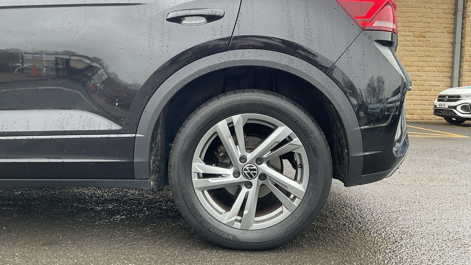 Used Volkswagen T-Roc 2023 for sale - 78025924: Photo 5