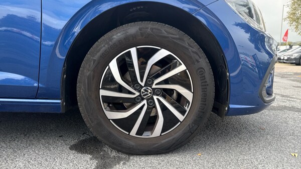 Used Volkswagen Polo 2023 for sale - 76157024: Photo 5