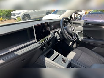 Used Volkswagen Touran 2026 for sale - 78452657: Photo