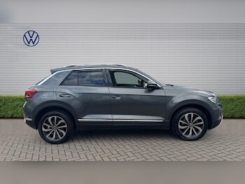 Used Volkswagen T-Roc 2023 for sale - 78389120: Photo