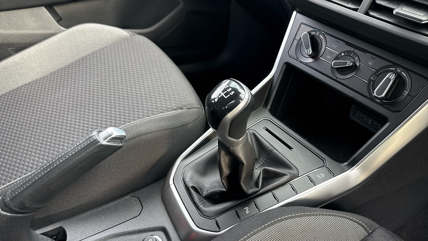 Used Volkswagen Polo 2023 for sale - 77687875: Photo 14