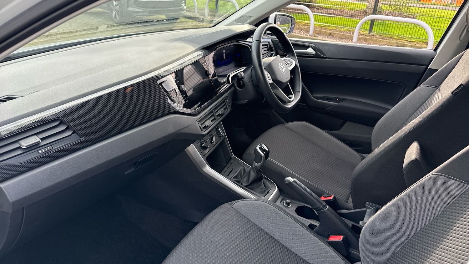 Used Volkswagen Polo 2023 for sale - 77687875: Photo 2