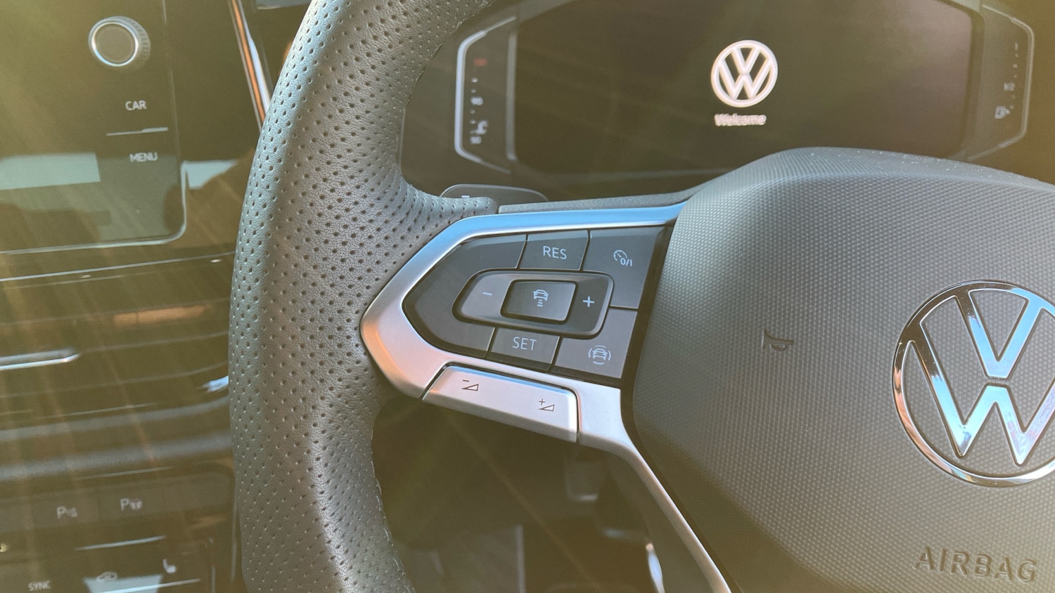 Used Volkswagen T-Roc 2025 for sale - 76919703: Photo 17