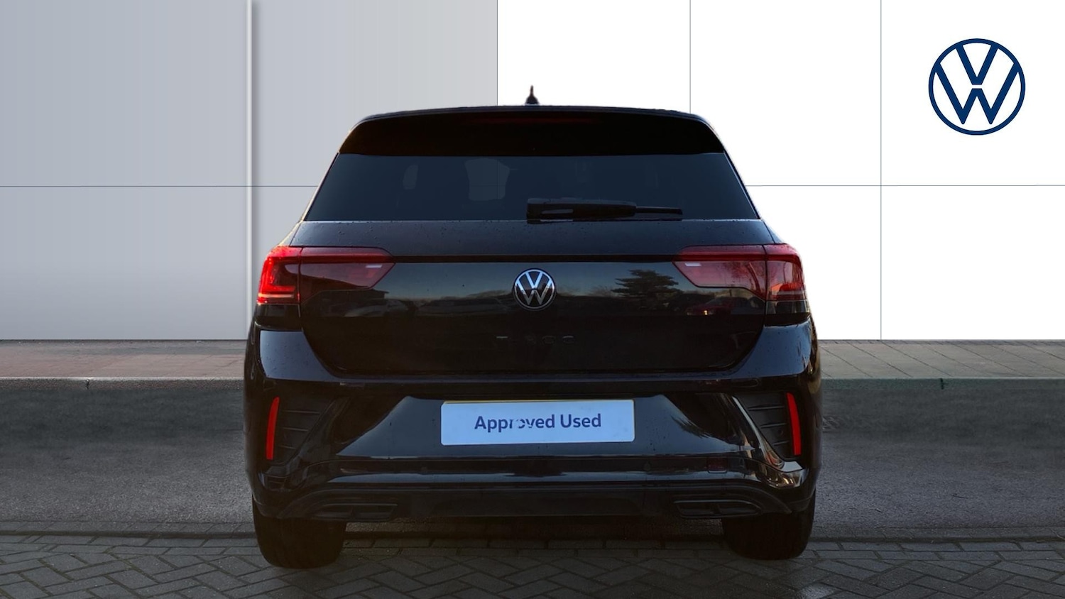 Used Volkswagen T-Roc 2025 for sale - 76919703: Photo 8