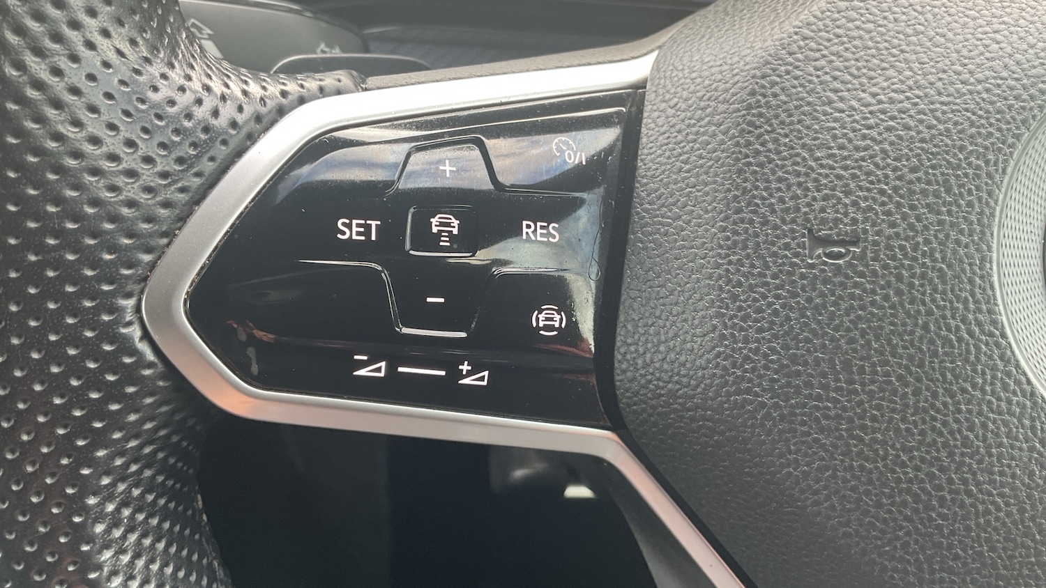 Used Volkswagen Golf 2021 for sale - 77663318: Photo 17