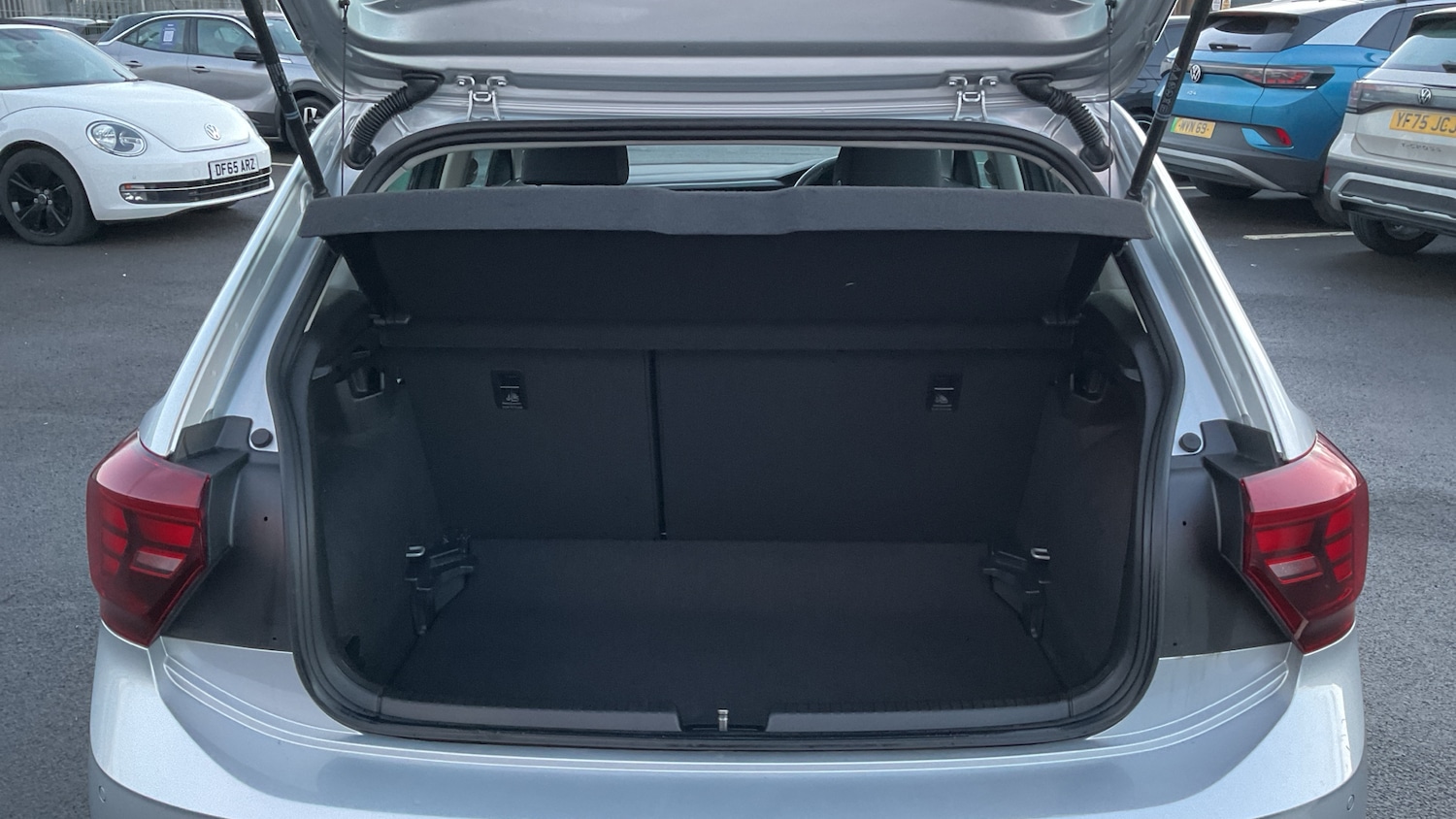 Used Volkswagen Polo 2023 for sale - 77247777: Photo 20