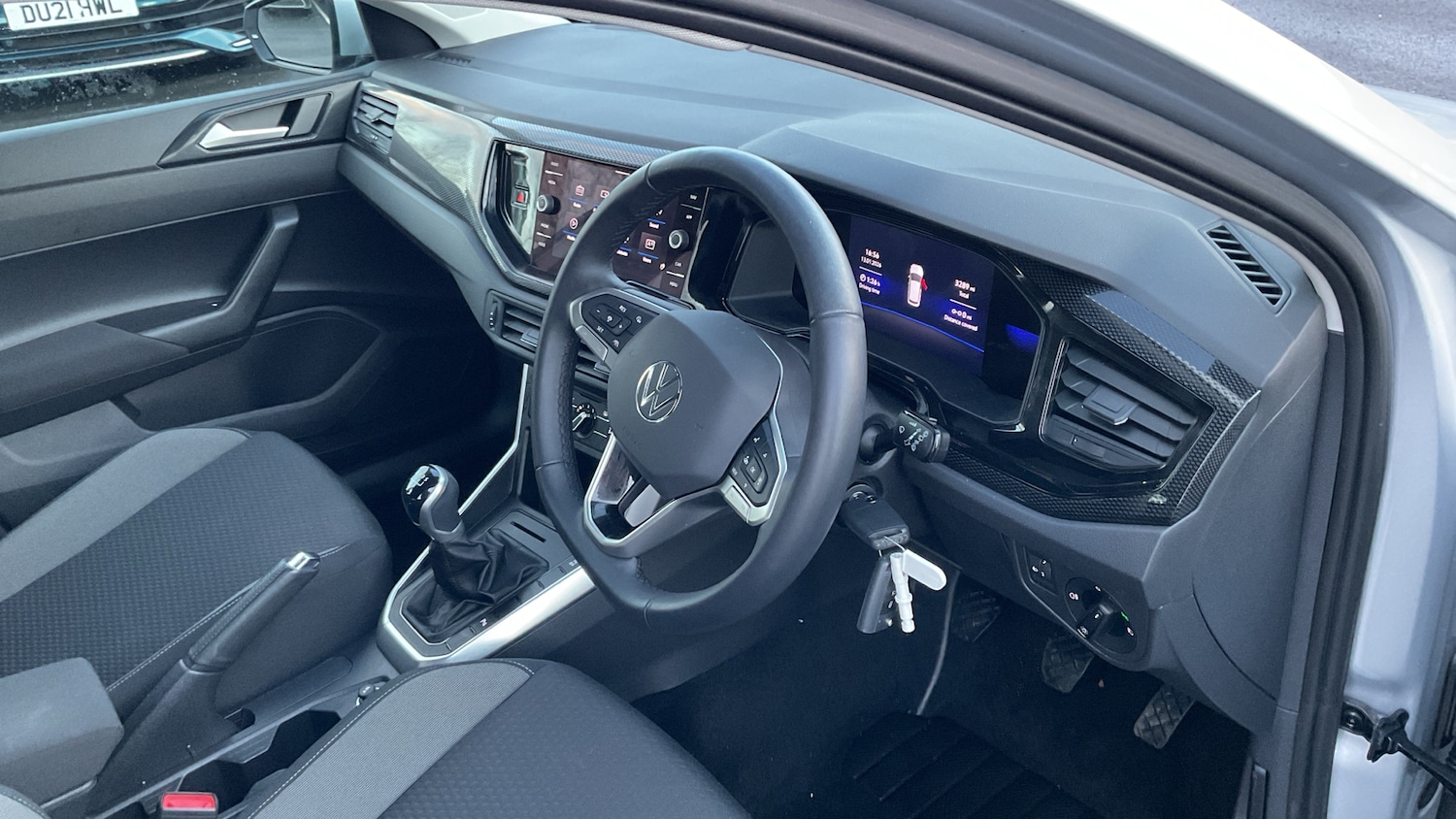 Used Volkswagen Polo 2023 for sale - 77247777: Photo 6