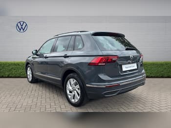 Used Volkswagen Tiguan 2023 for sale - 79812438: Photo