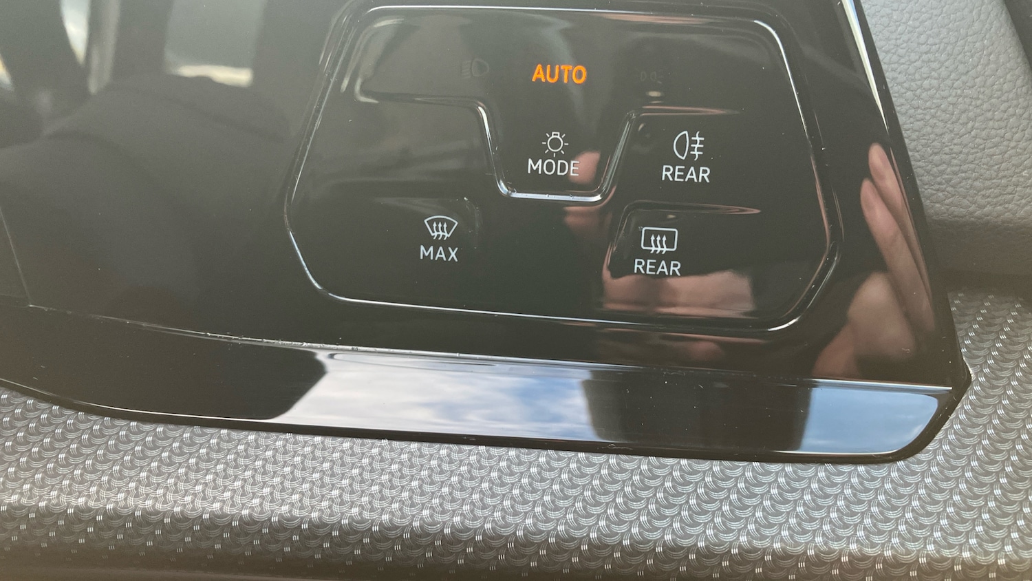 Used Volkswagen Golf 2022 for sale - 76530903: Photo 23