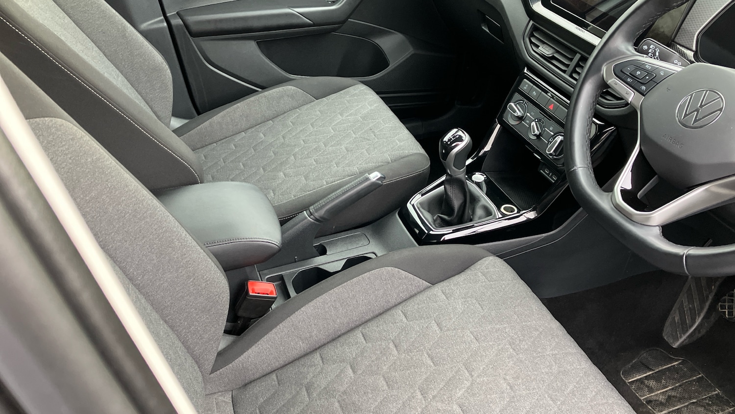 Used Volkswagen T-Cross 2024 for sale - 76734923: Photo 14