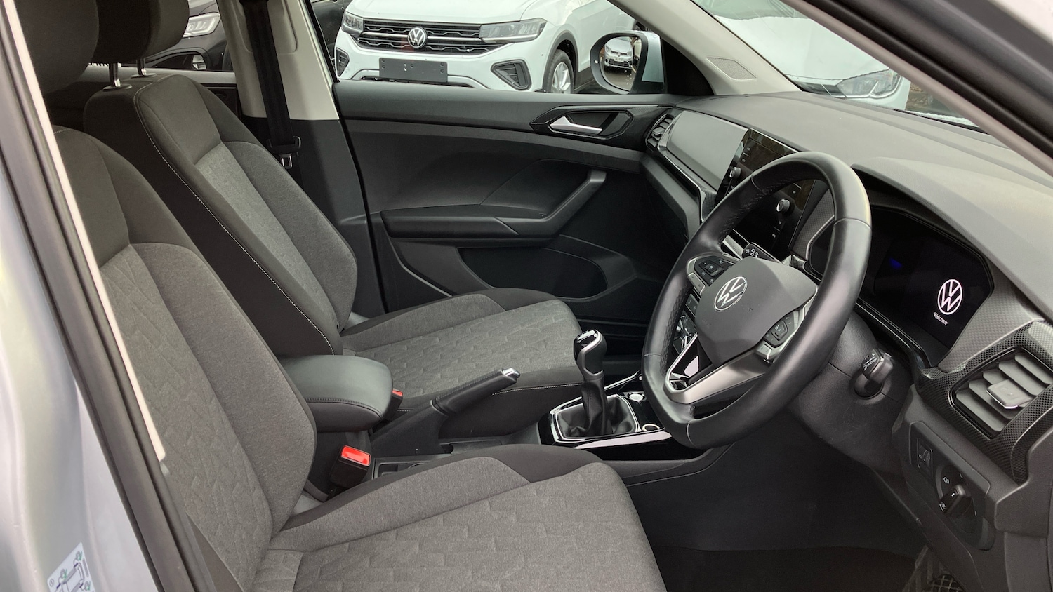 Used Volkswagen T-Cross 2024 for sale - 76734923: Photo 15