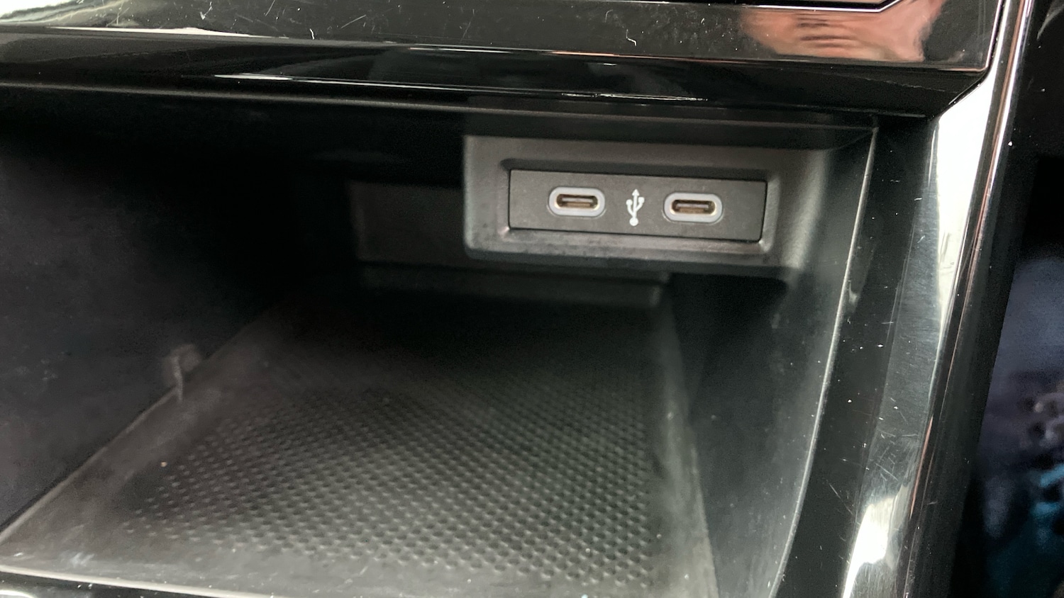 Used Volkswagen T-Cross 2024 for sale - 76734923: Photo 24