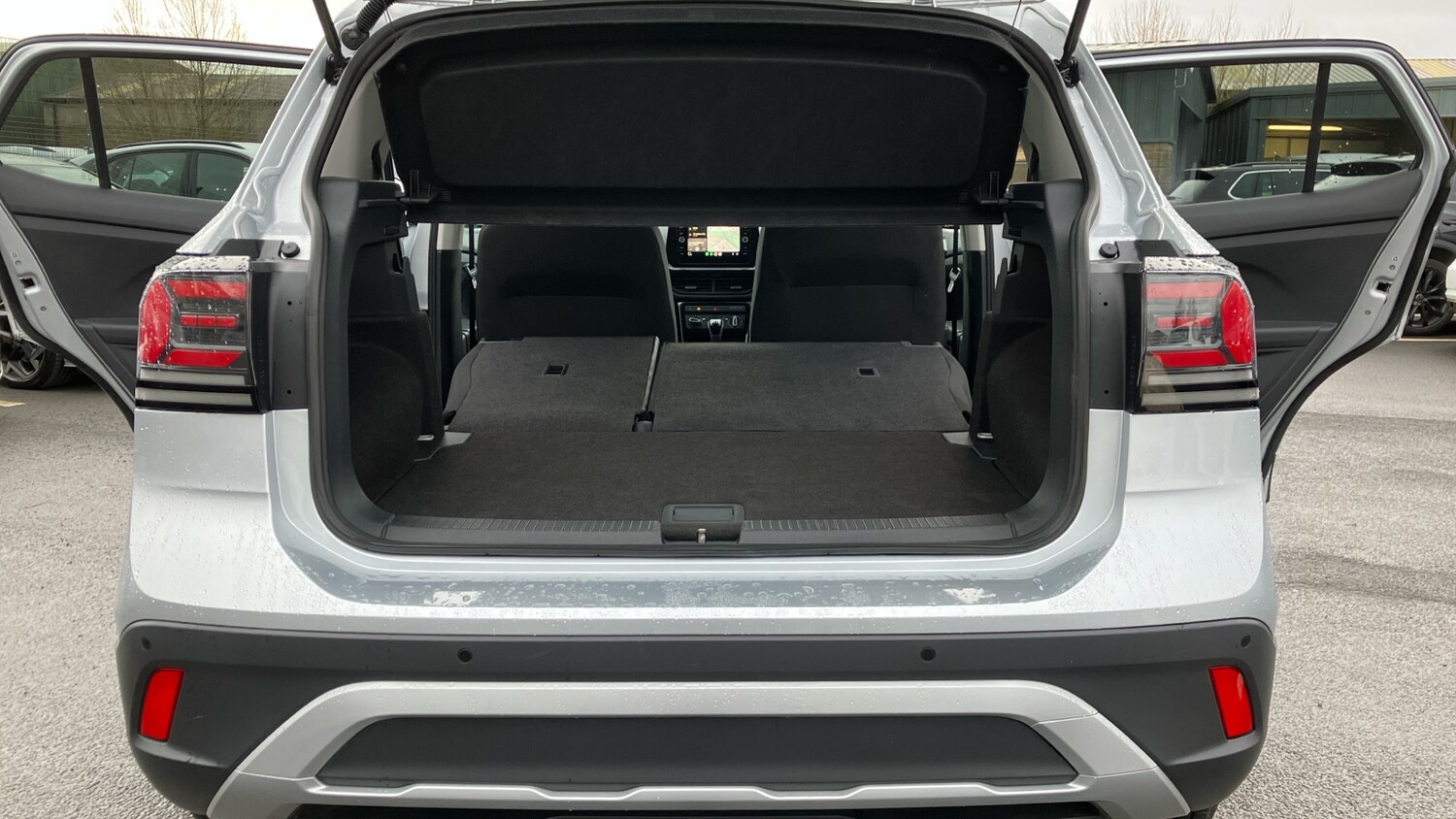 Used Volkswagen T-Cross 2024 for sale - 76734923: Photo 42