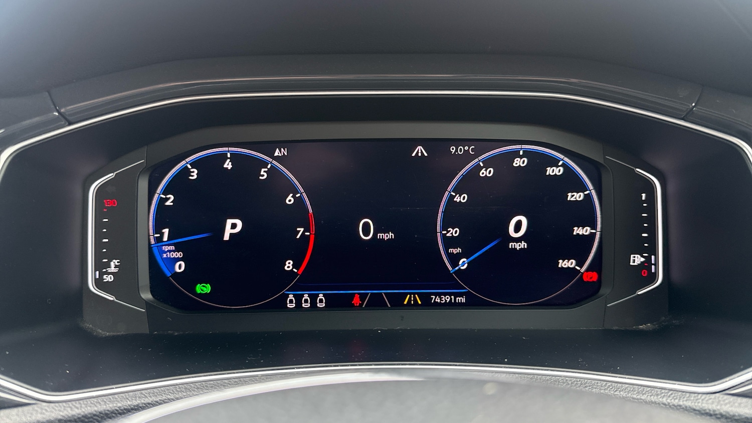 Used Volkswagen T-Roc 2018 for sale - 77883800: Photo 11