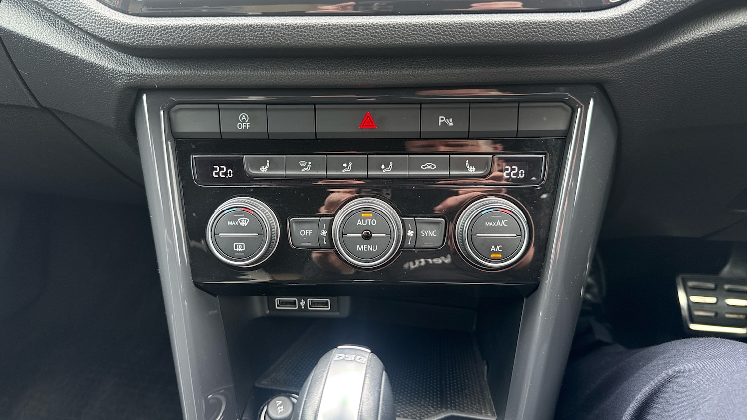 Used Volkswagen T-Roc 2018 for sale - 77883800: Photo 13