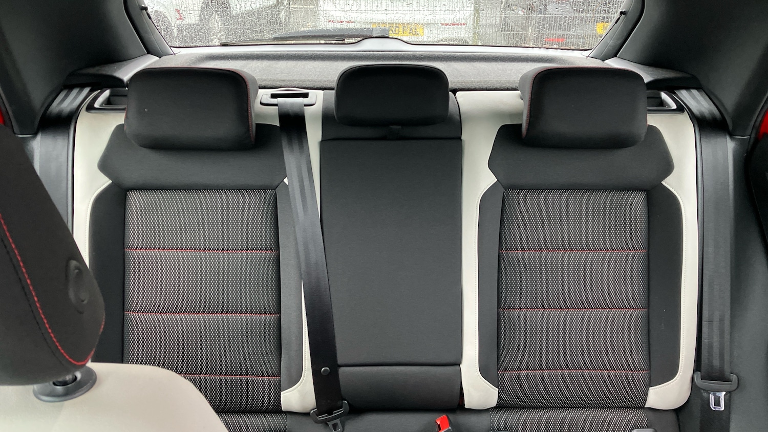 Used Volkswagen T-Roc 2018 for sale - 77883800: Photo 16