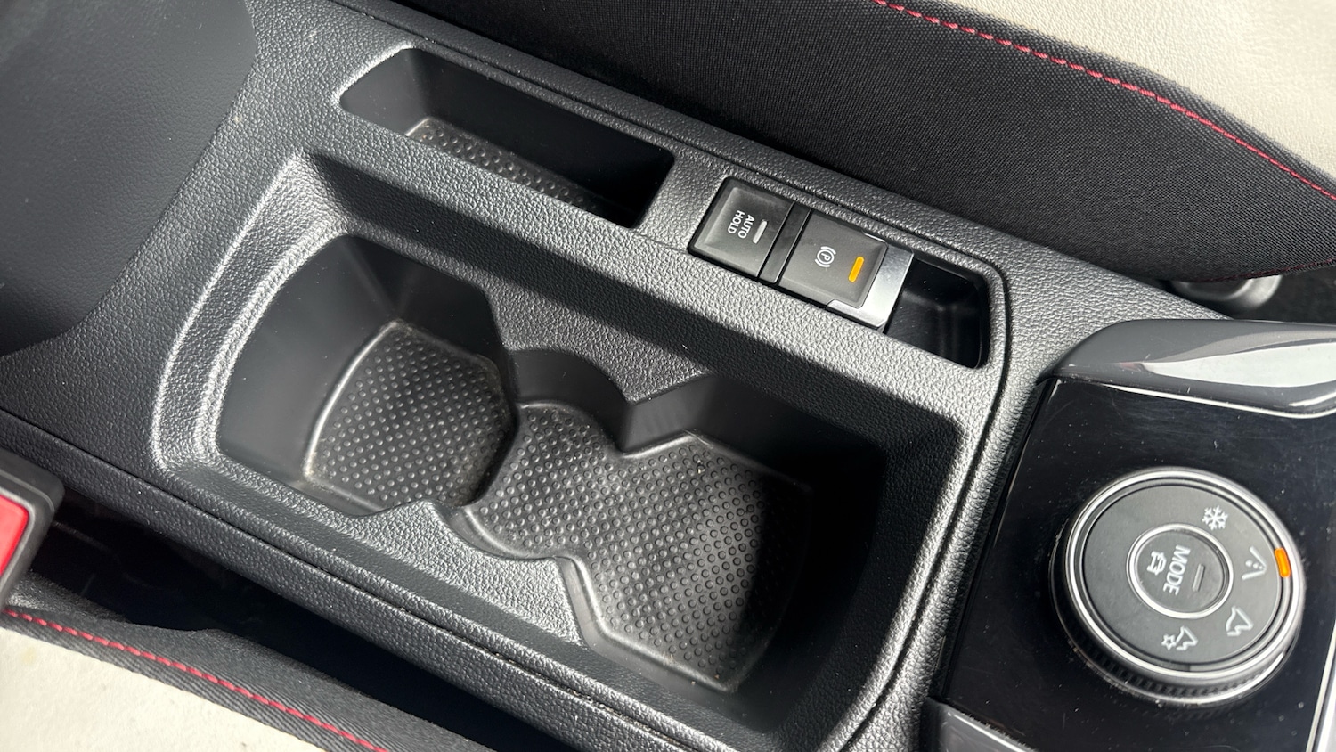 Used Volkswagen T-Roc 2018 for sale - 77883800: Photo 31