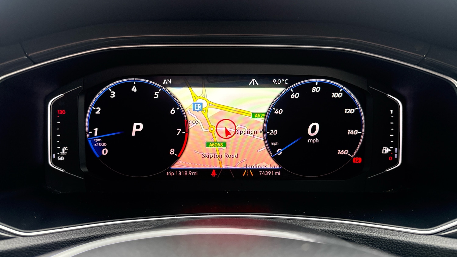 Used Volkswagen T-Roc 2018 for sale - 77883800: Photo 43