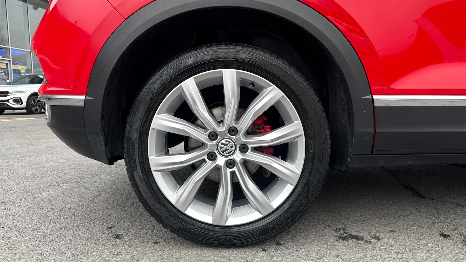 Used Volkswagen T-Roc 2018 for sale - 77883800: Photo 5