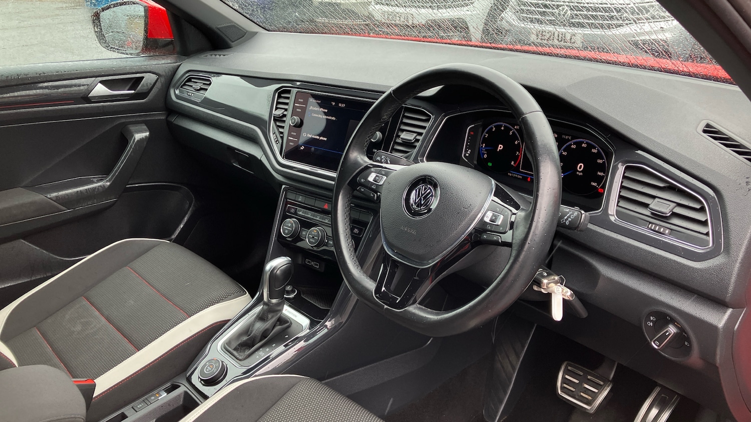 Used Volkswagen T-Roc 2018 for sale - 77883800: Photo 6