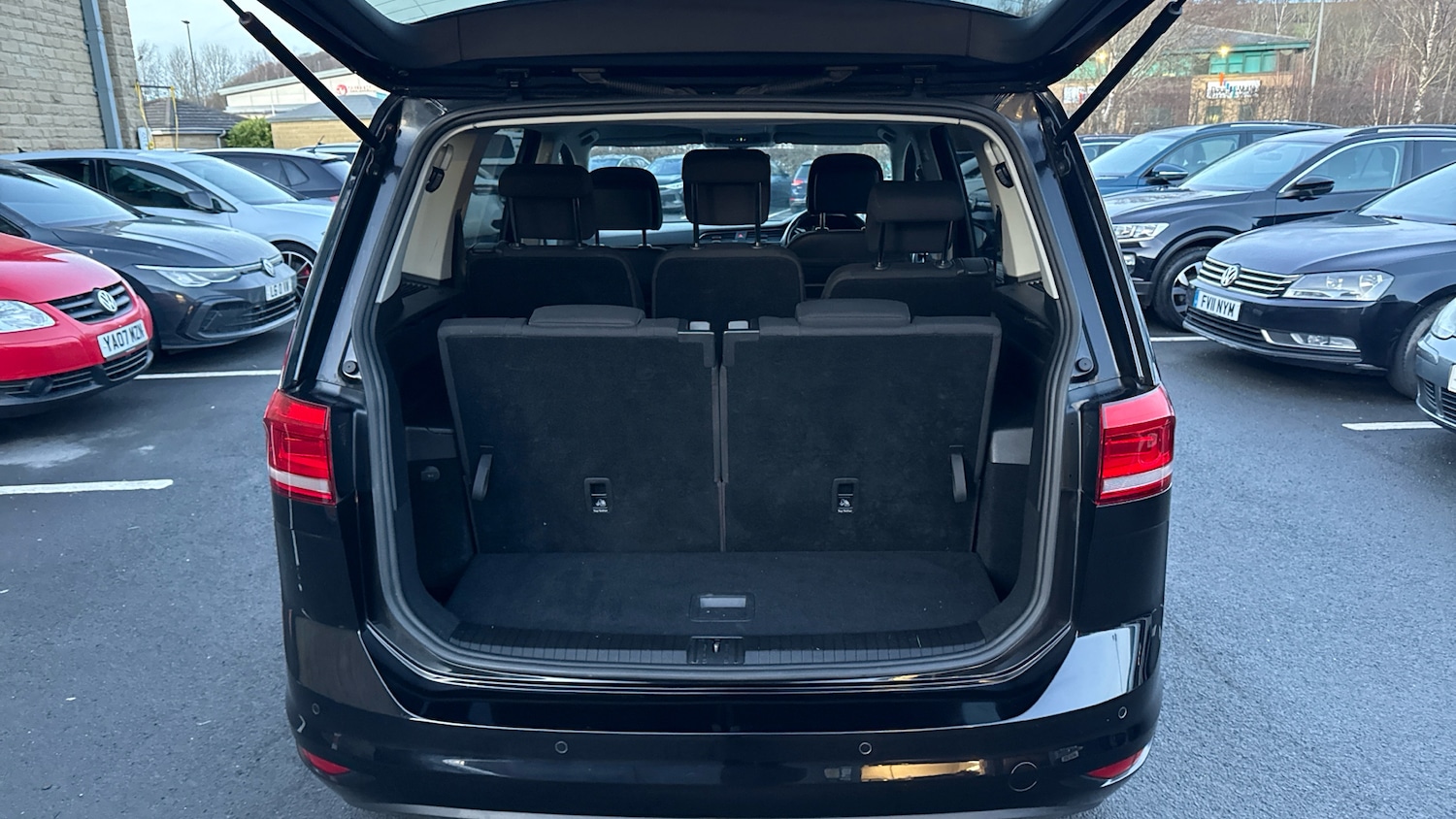 Used Volkswagen Touran 2020 for sale - 77167688: Photo 20