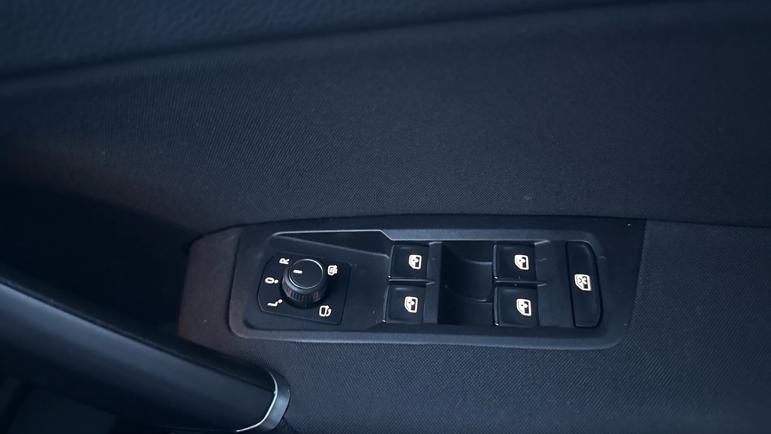 Used Volkswagen Touran 2020 for sale - 77167688: Photo 24