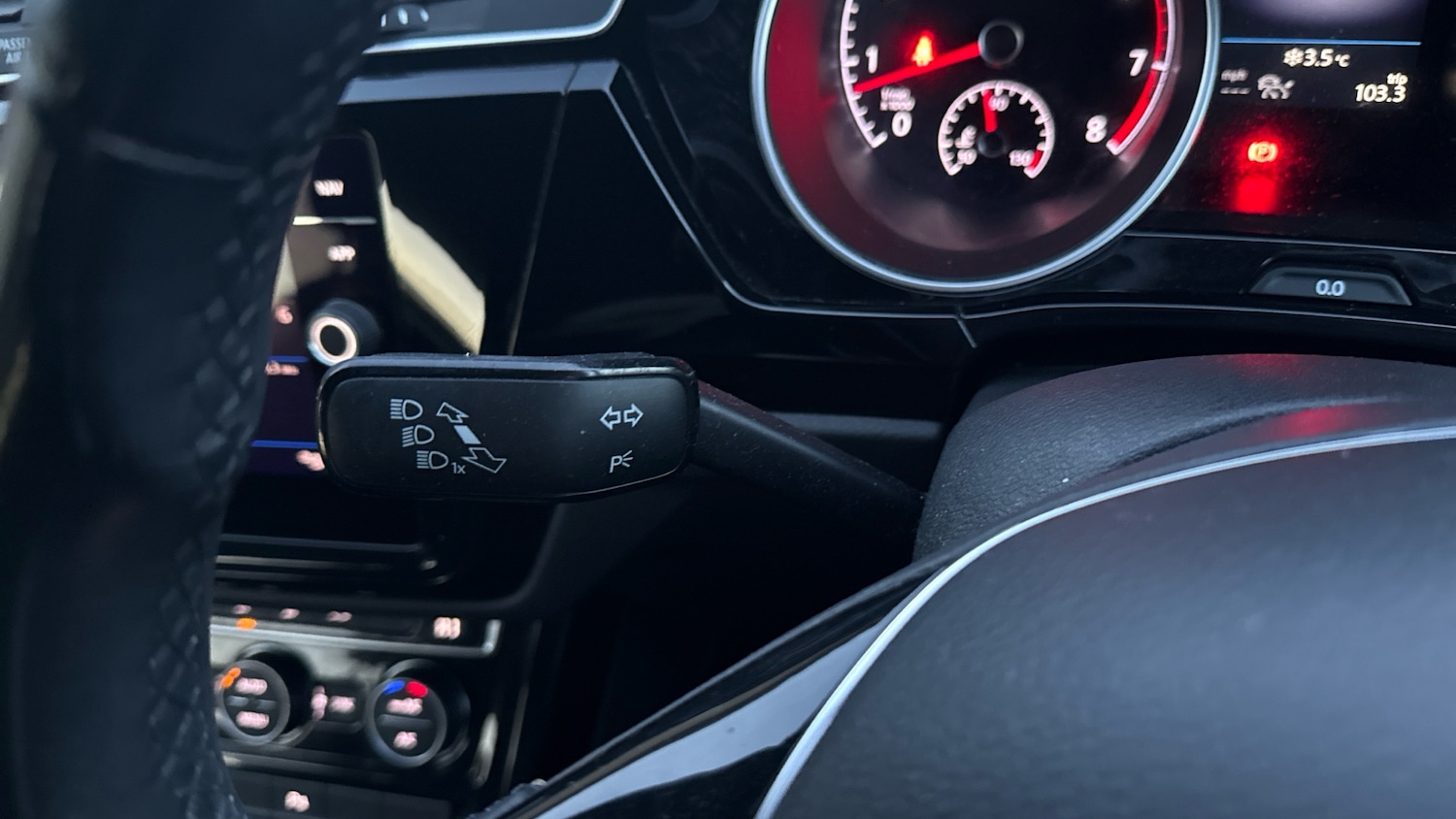 Used Volkswagen Touran 2020 for sale - 77167688: Photo 27