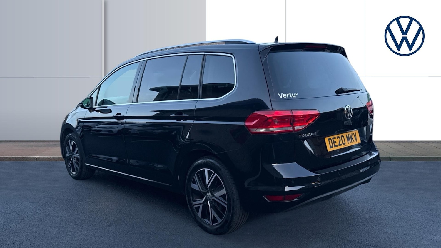 Used Volkswagen Touran 2020 for sale - 77167688: Photo 3
