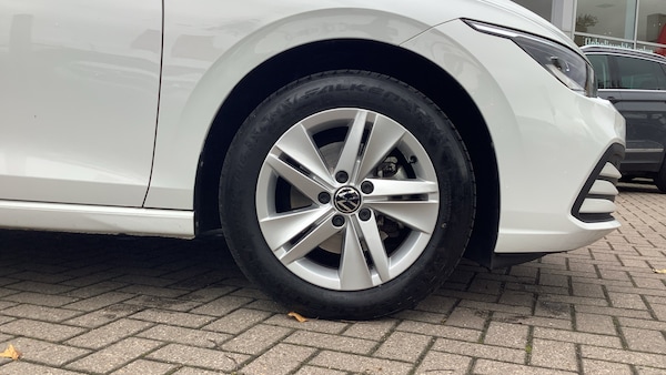 Used Volkswagen Golf 2023 for sale - 76156536: Photo 5