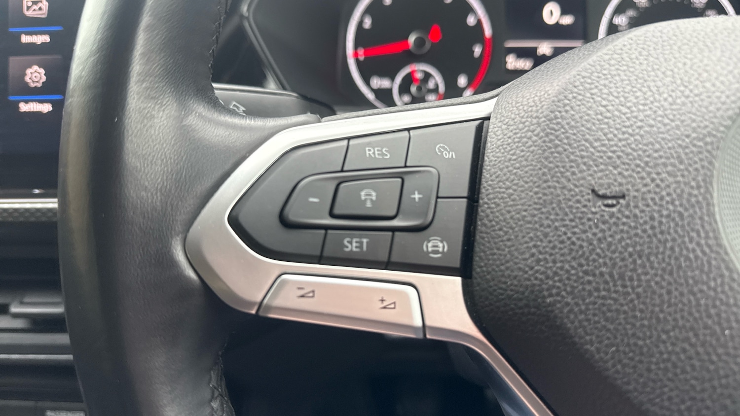 Used Volkswagen T-Cross 2019 for sale - 78031398: Photo 17