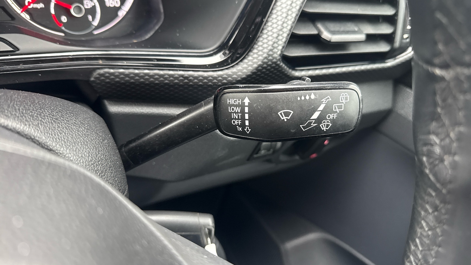 Used Volkswagen T-Cross 2019 for sale - 78031398: Photo 24