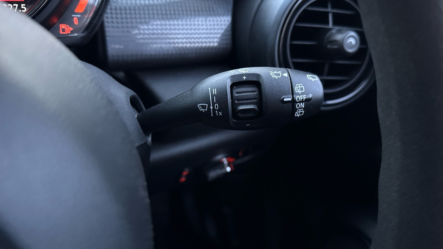 Used MINI Hatch 2018 for sale - 76968338: Photo 31