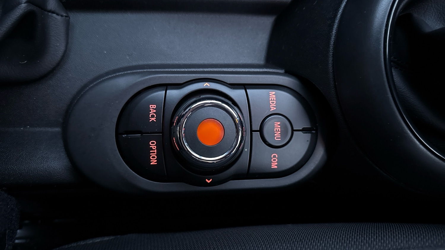 Used MINI Hatch 2018 for sale - 76968338: Photo 32