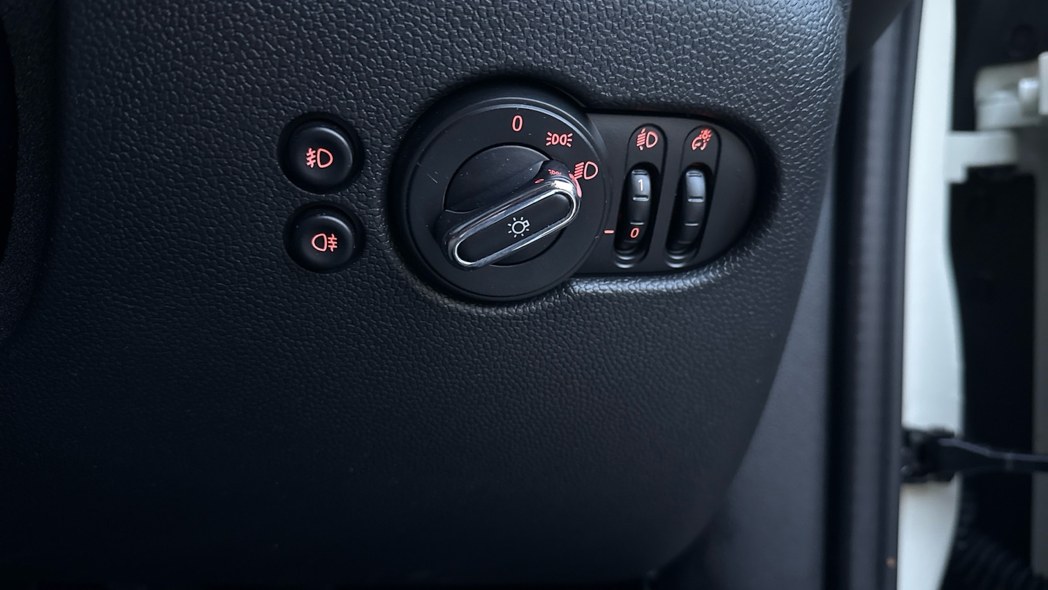 Used MINI Hatch 2018 for sale - 76968338: Photo 33