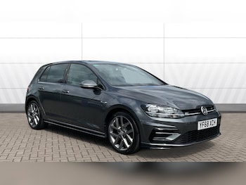 Used Volkswagen Golf 2018 for sale - 78555155: Photo