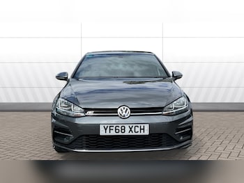 Used Volkswagen Golf 2018 for sale - 78555155: Photo