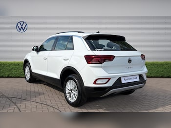 Used Volkswagen T-Roc 2022 for sale - 79504802: Photo