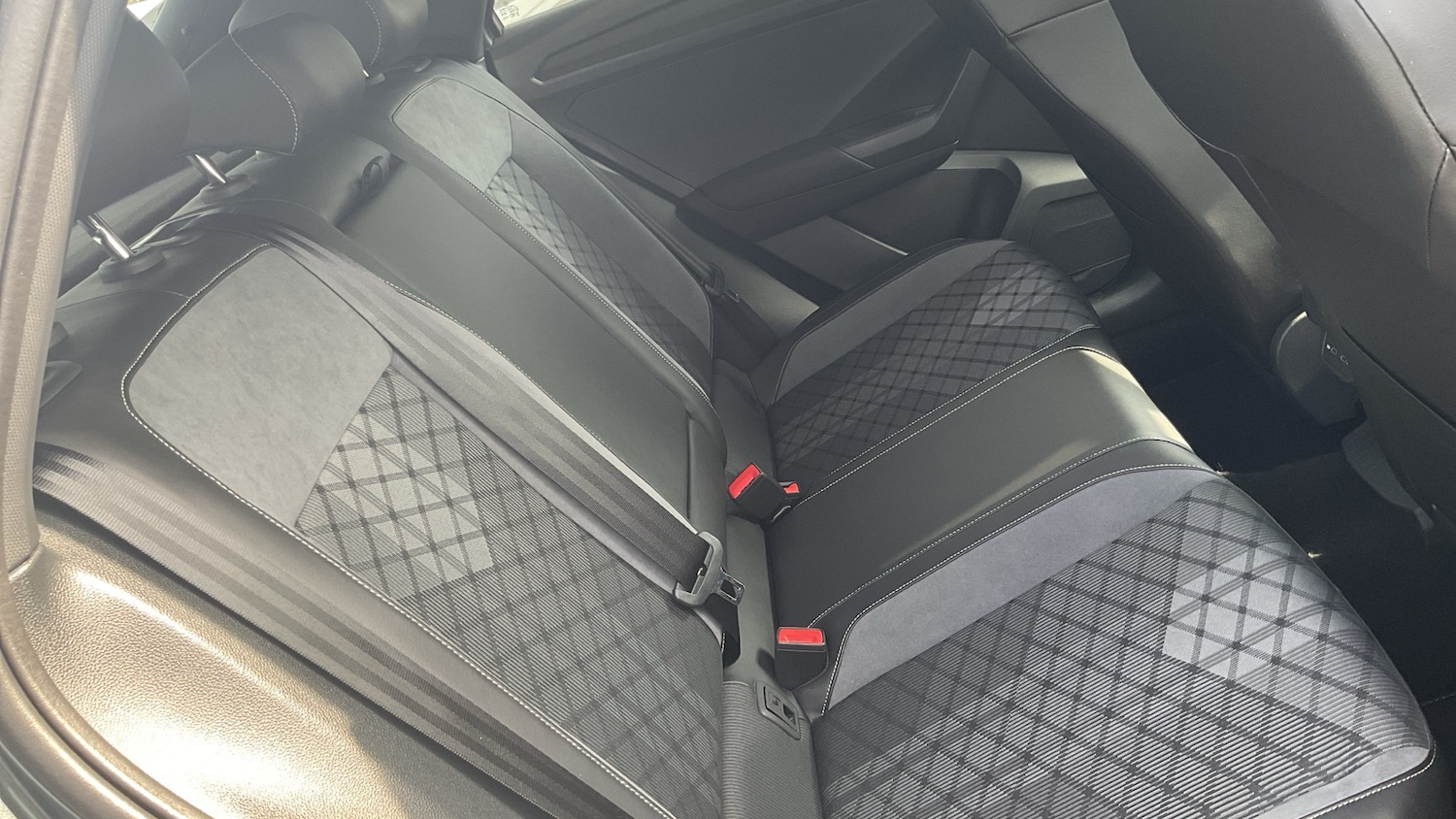 Used Volkswagen T-Roc 2023 for sale - 78011533: Photo 16