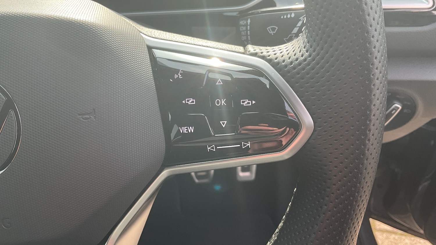 Used Volkswagen T-Roc 2023 for sale - 78011533: Photo 18