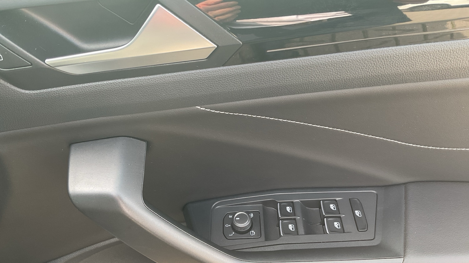 Used Volkswagen T-Roc 2023 for sale - 78011533: Photo 19