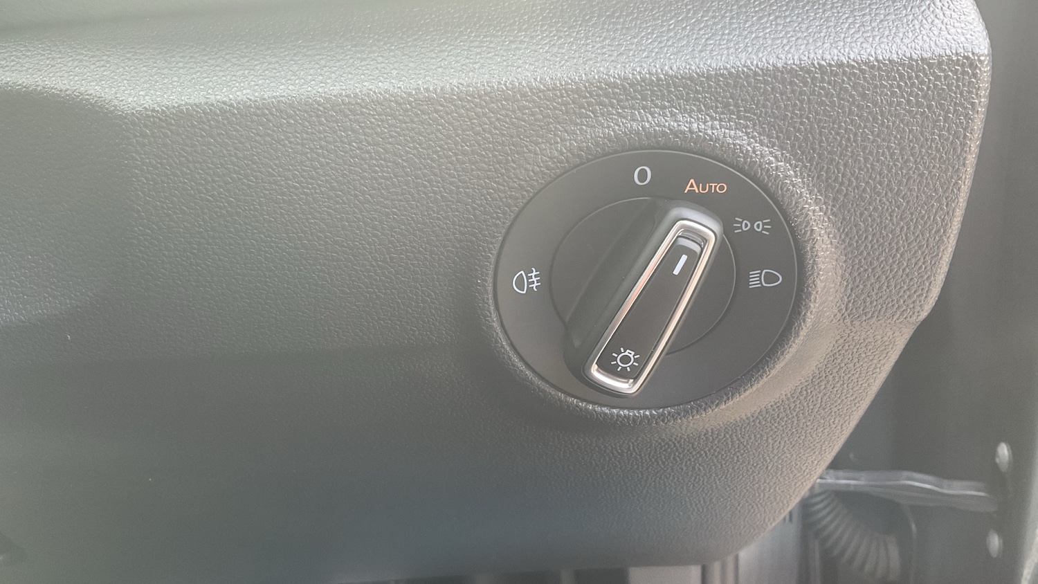 Used Volkswagen T-Roc 2023 for sale - 78011533: Photo 28