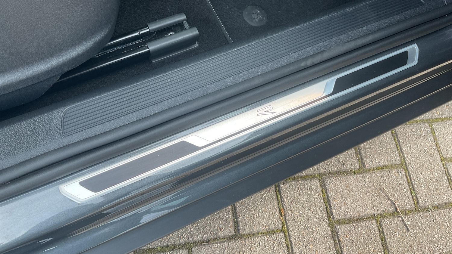 Used Volkswagen T-Roc 2023 for sale - 78011533: Photo 30