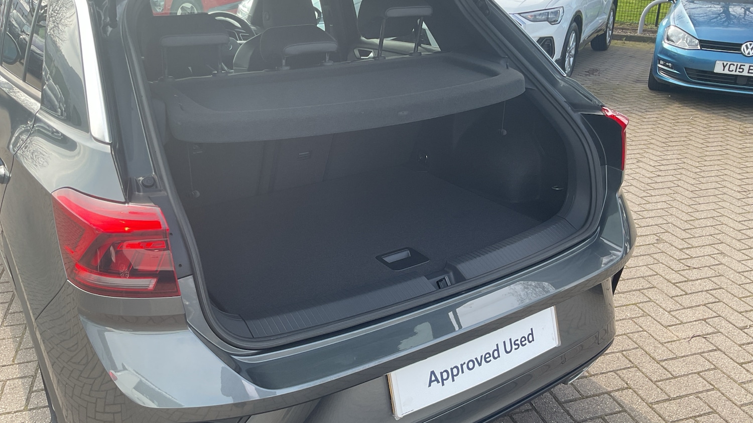 Used Volkswagen T-Roc 2023 for sale - 78011533: Photo 34