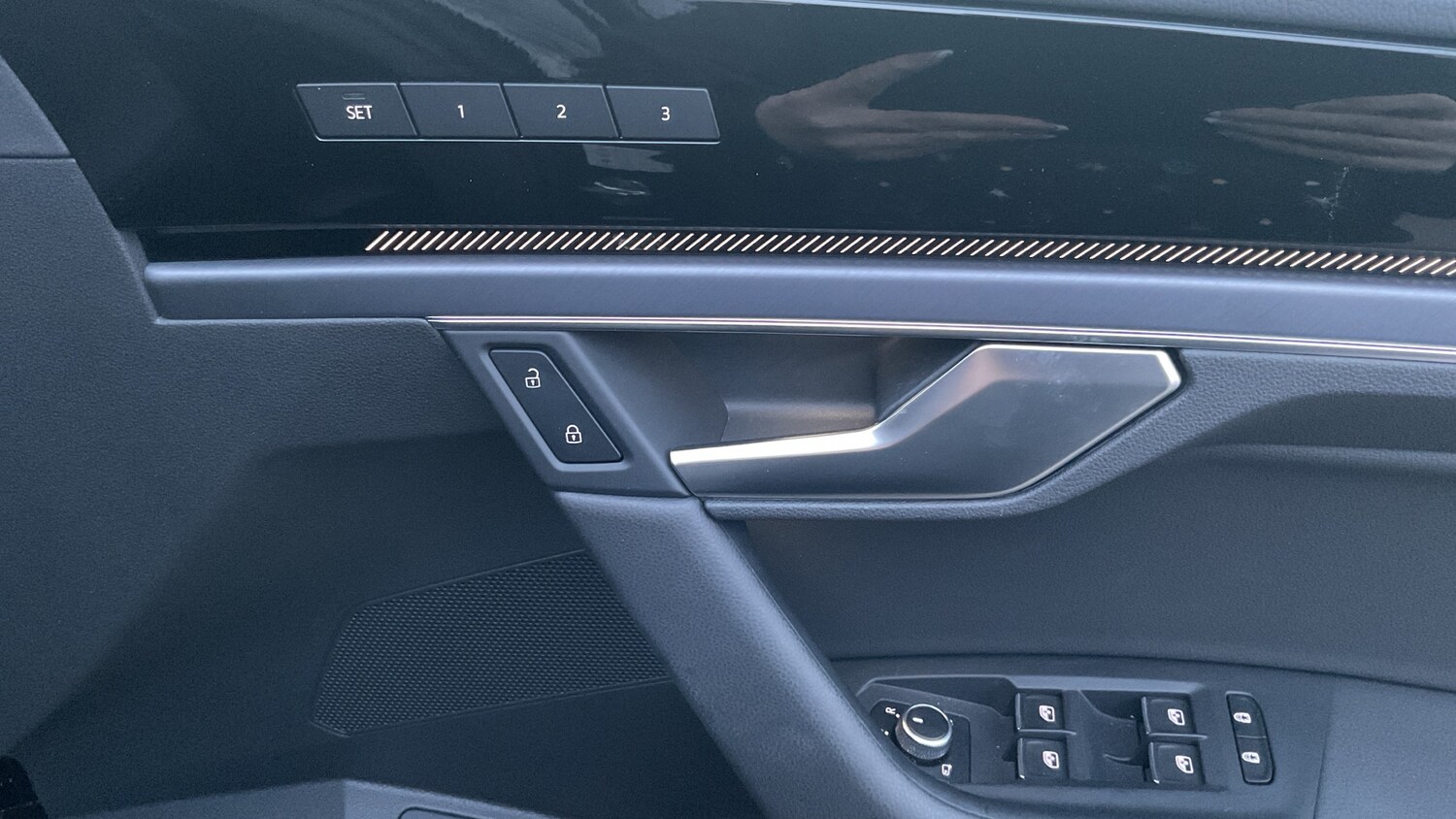 Used Volkswagen Touareg 2025 for sale - 77567333: Photo 19